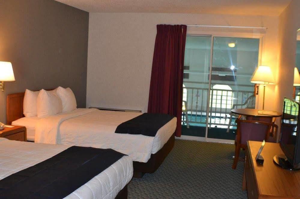 Dunes Express Inn And Suites Hart 외부 사진